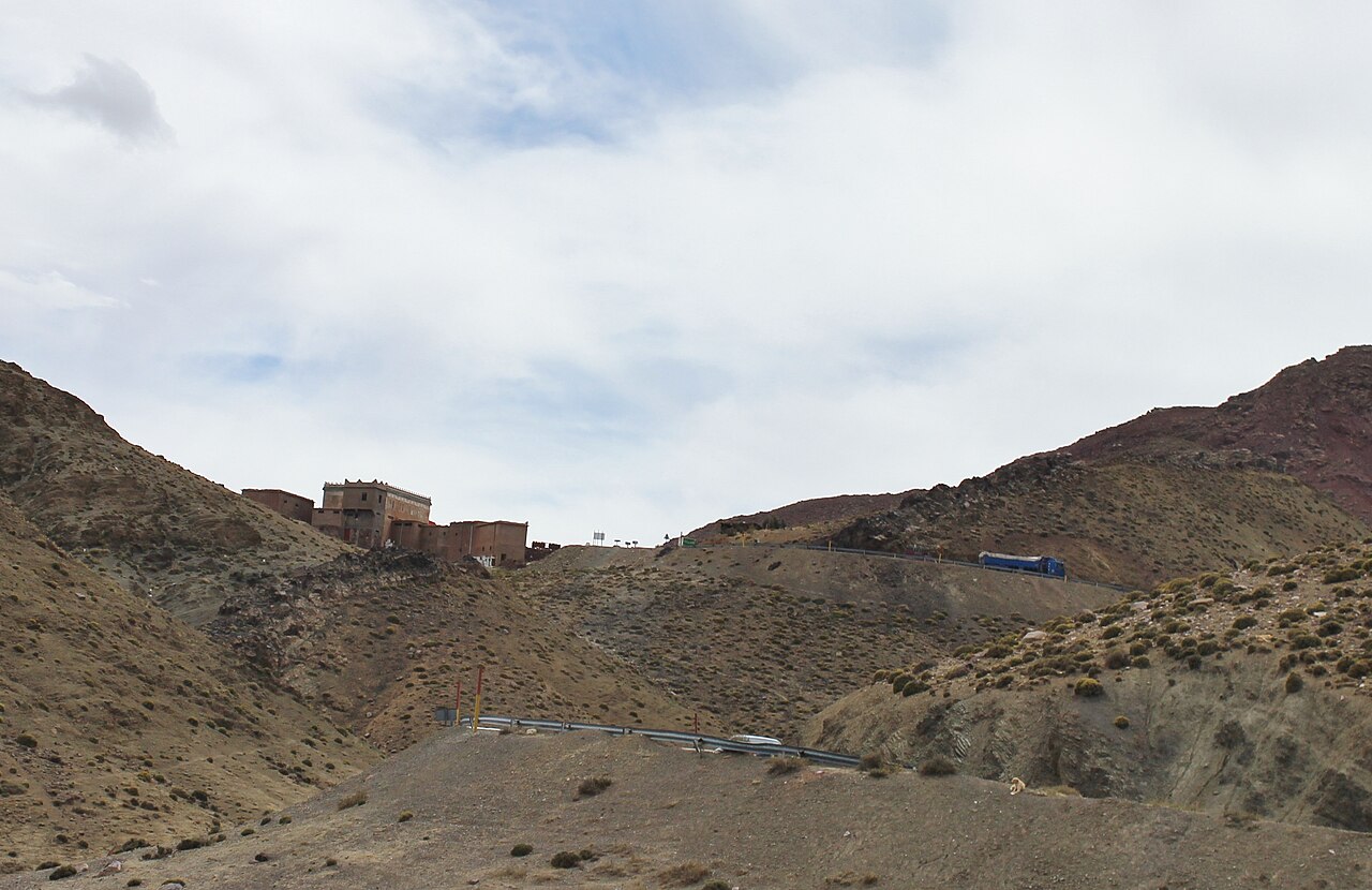 Road N9 crossing the High Atlas near Tizi n’Tichka
